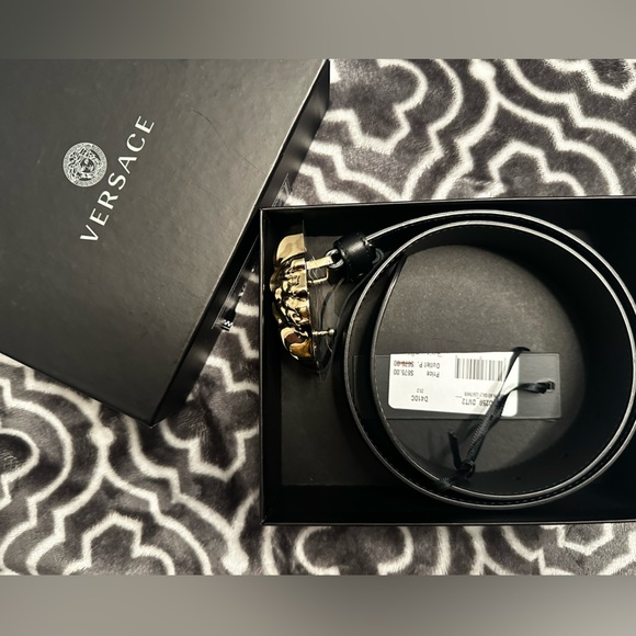 BNIB Authentic Versace Medusa Belt - Picture 2 of 16